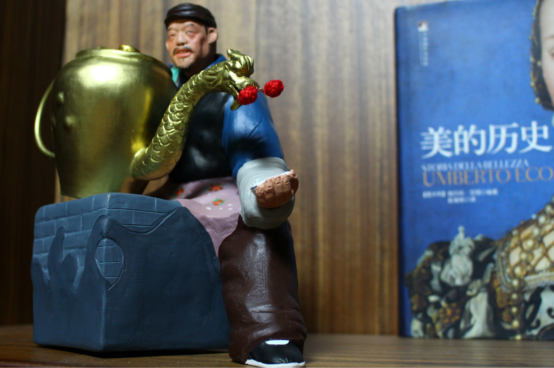 天津泥人张彩塑高档工艺品礼品龙嘴大铜壶