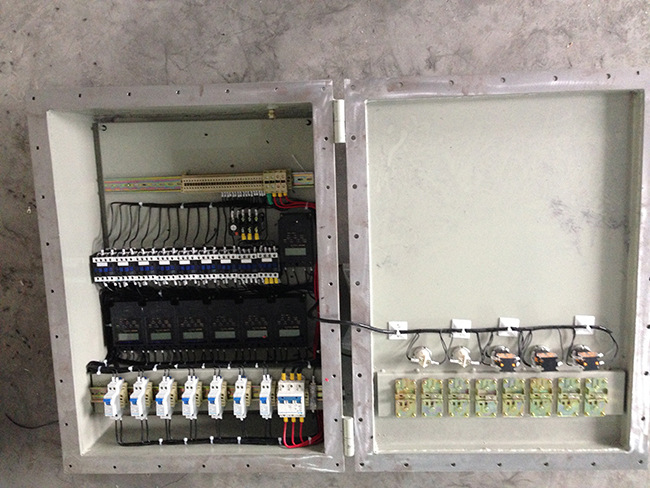 消防器材防爆模块箱是否防水