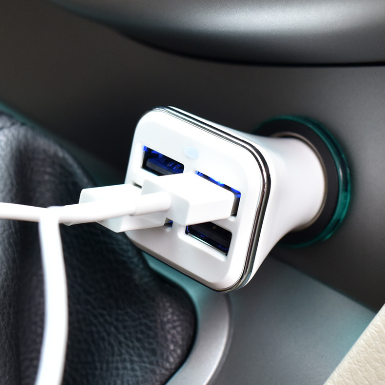 2a四口车充 4usb车充 通用型车载充电器 智能识别 厂家直销