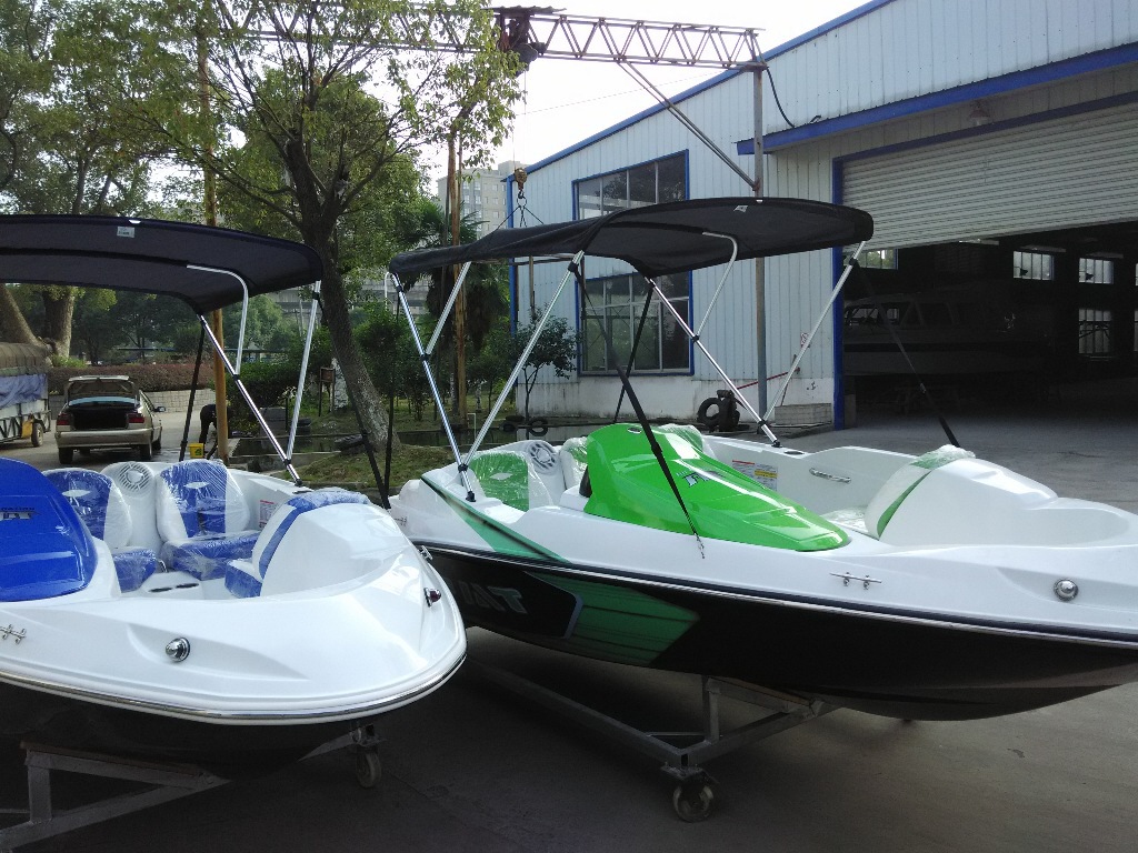 供应小型运动快艇,高速艇,海钓船,休闲游