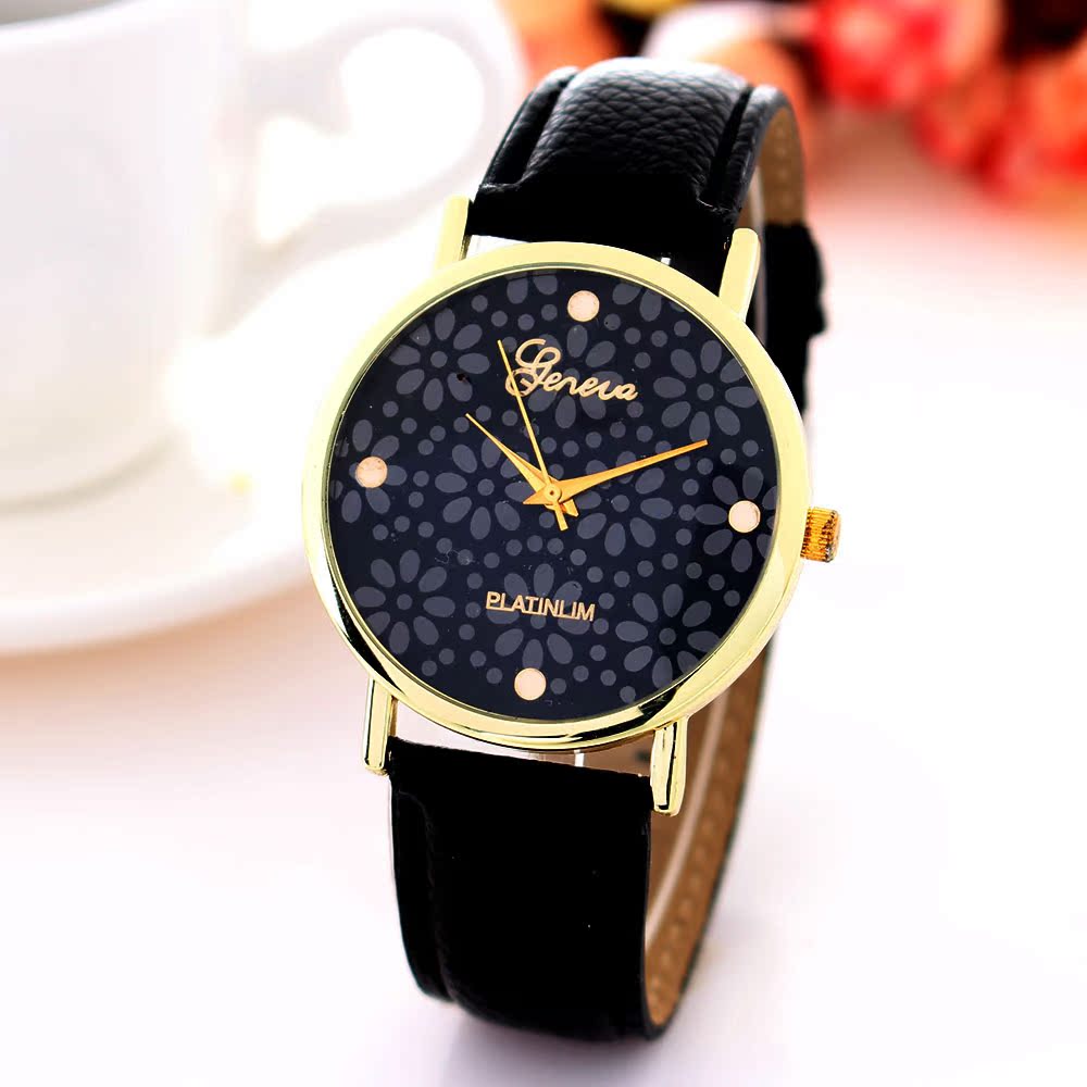 外贸热销休闲皮带可爱 印花表 日内瓦石英机芯手表 男女手表现