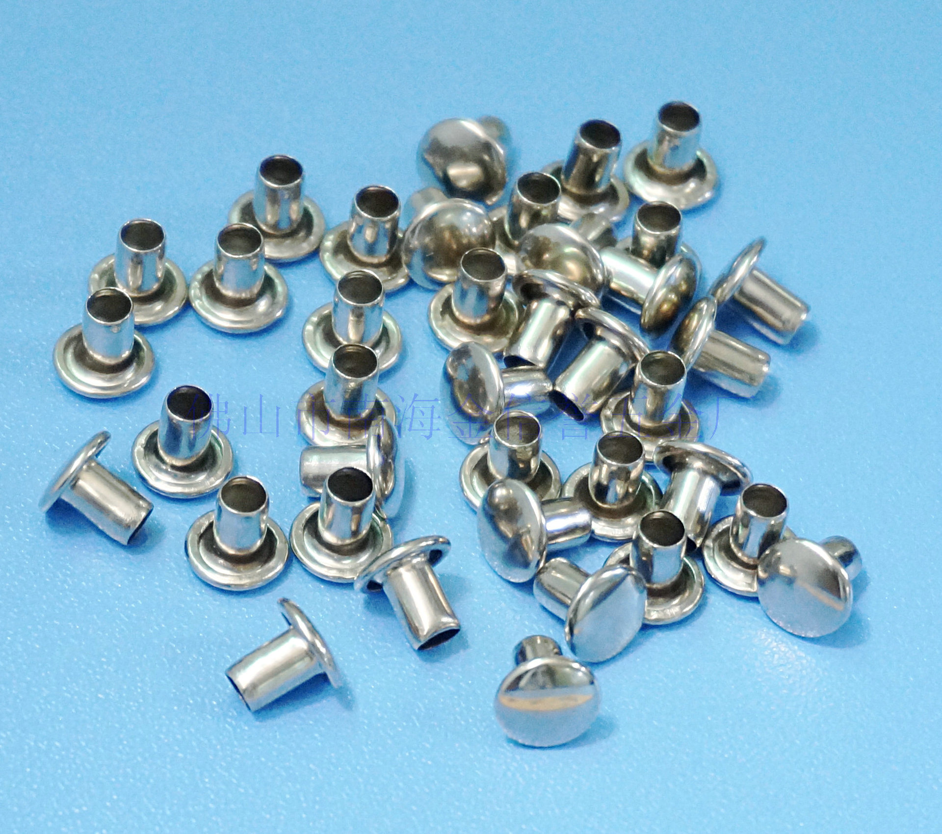 长期供应 金信誉板夹空心钉 优质空心钉 铜鸡眼铆钉加长拉铆钉