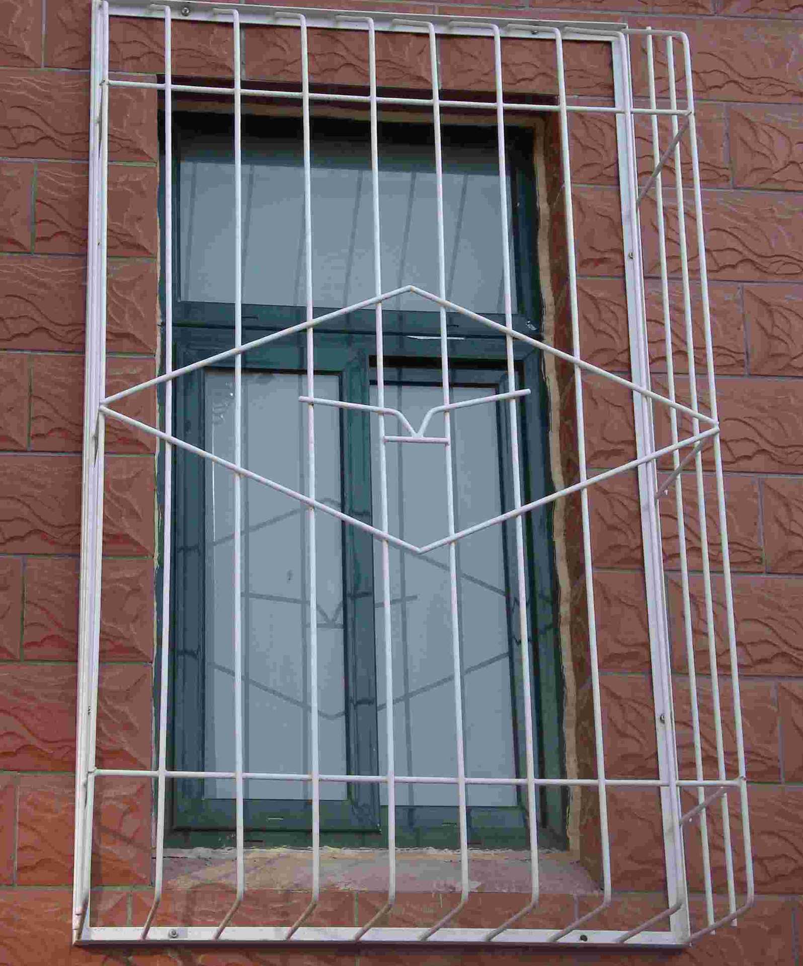 厂家直供青禾圆铁艺防盗窗 质量保证