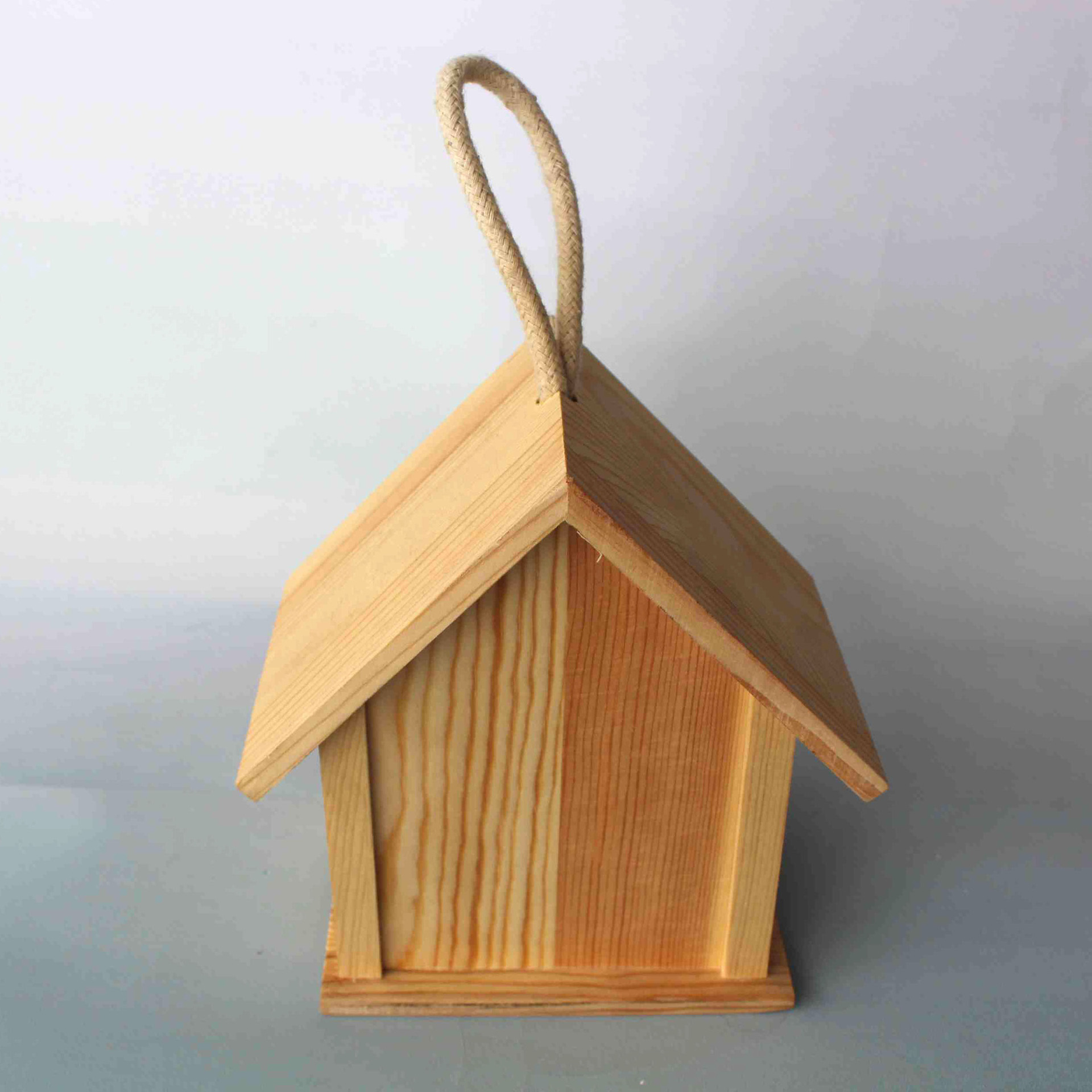 木质鸟窝 松木屋形花园广场装饰 厂家批发直销