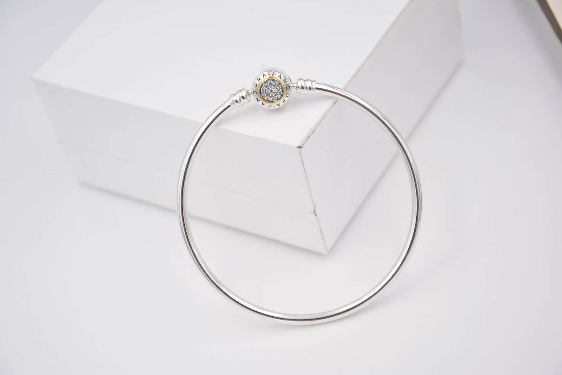 潘家欧 美流行首饰925纯银logo手链潘朵拉自由搭配明星款情侣手链