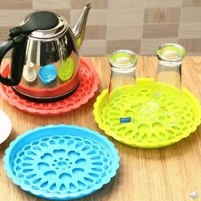 New Plastic Multi-Purpose Plate Kettle Mat Double Deck Draining Plate Heart-Shaped Coaster Heat Proof Mat Fruit and Vegetable Plate Flower Pot Pad