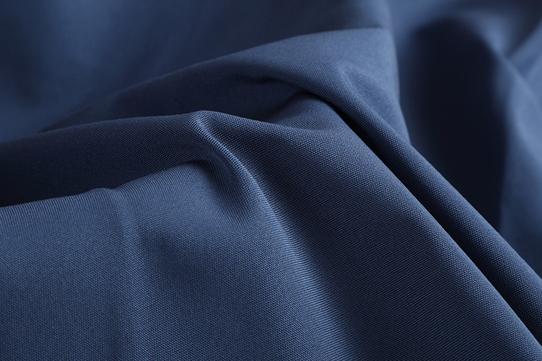 新交通涤棉交织绸 经典平纹染色四季外长衬 制服衬衫面料现货