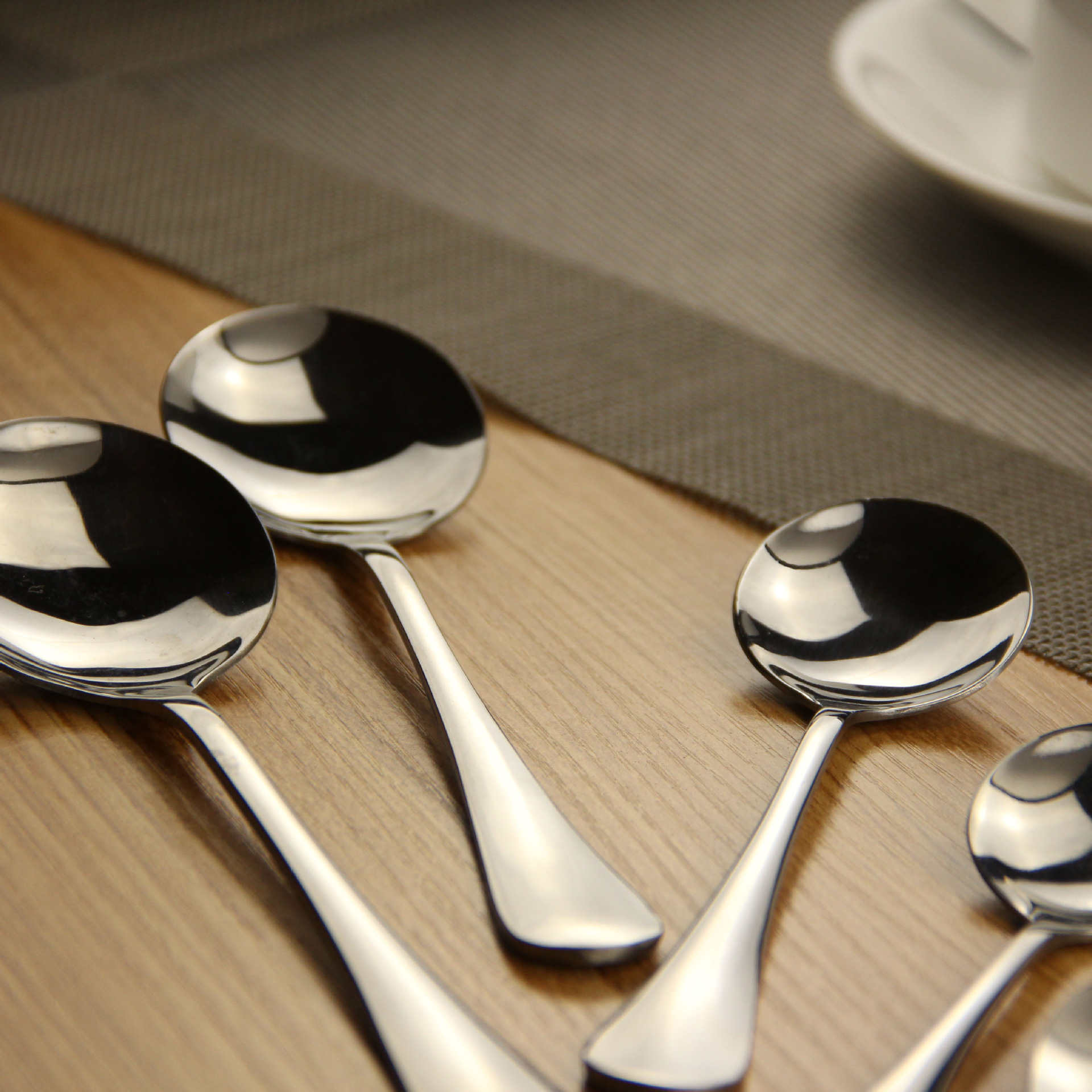 1010系列304不锈钢咖啡勺子 西餐餐具长柄小圆勺蜂蜜搅拌勺赠品