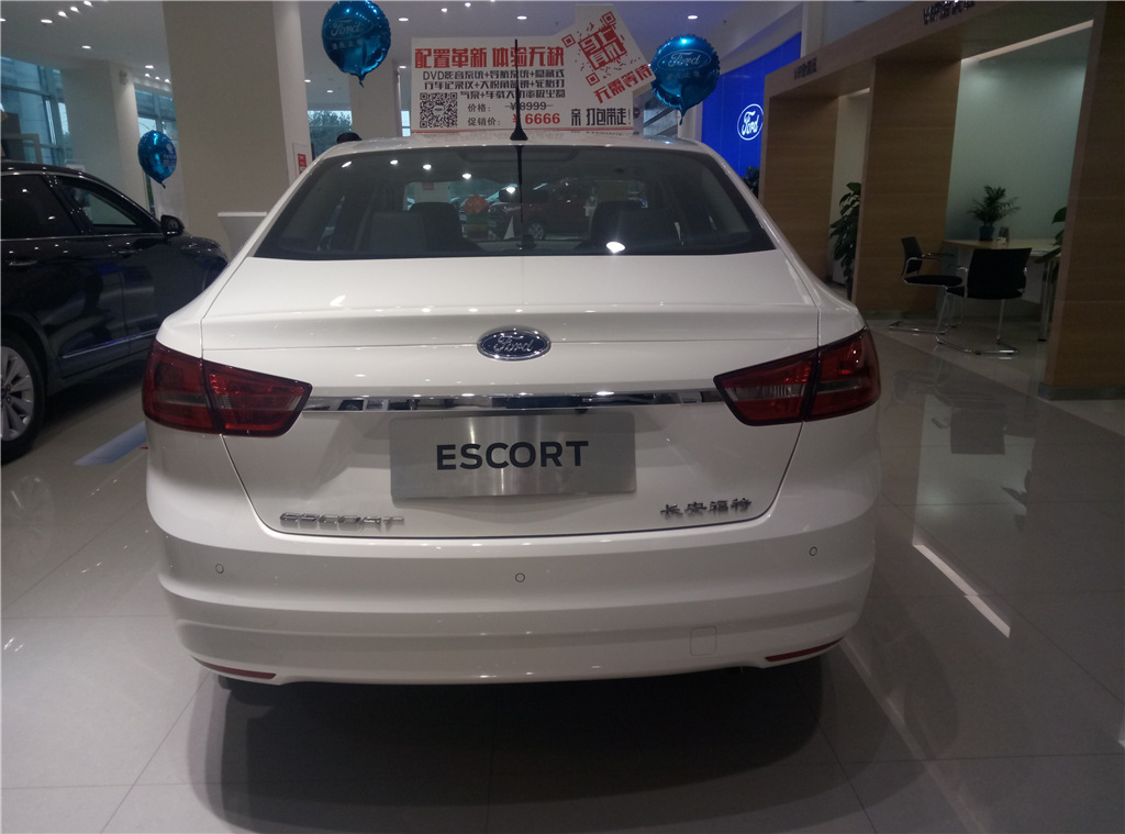 今天去看了福睿斯,发个作业_福睿斯/长安福特escort论坛论坛_xcar