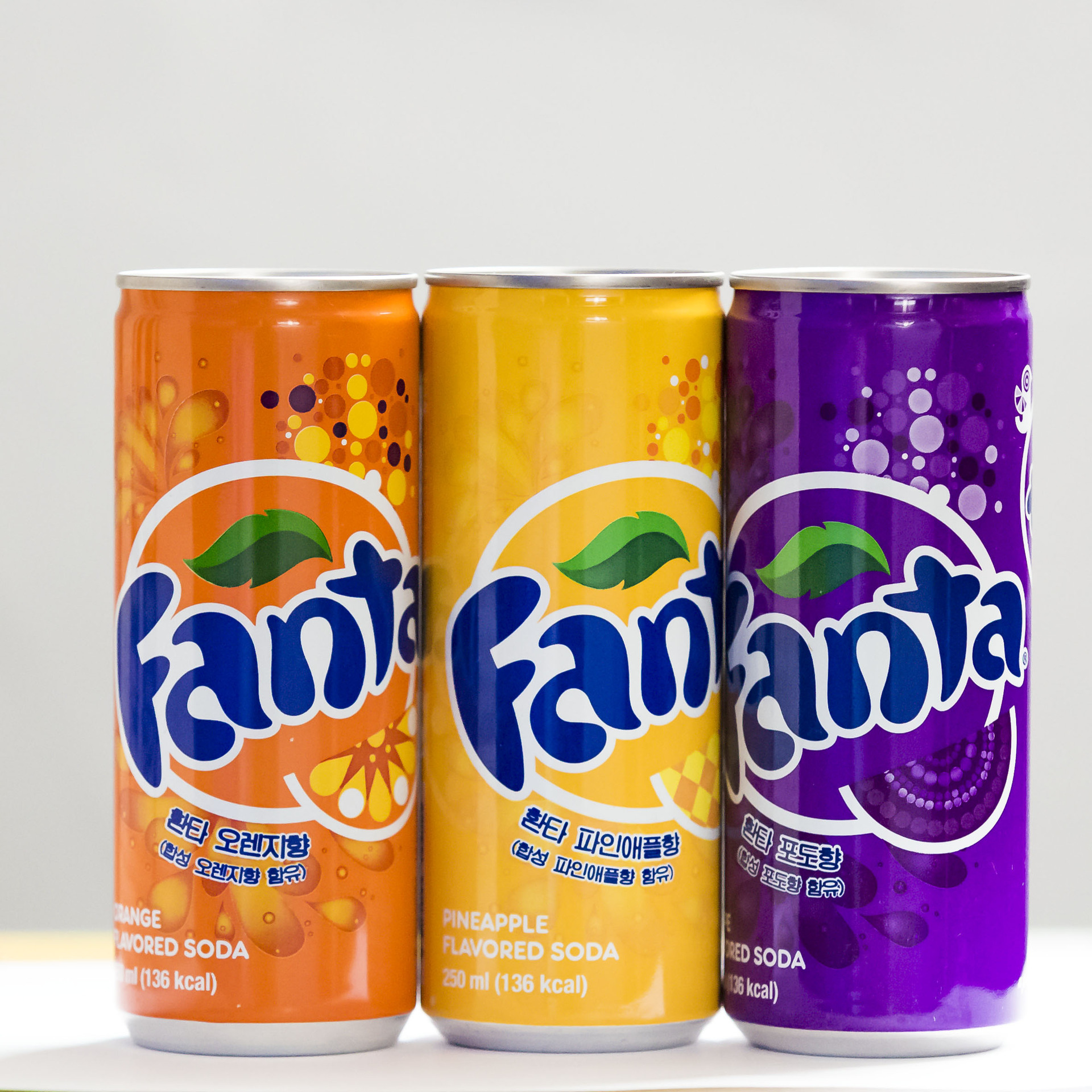 韩国进口fanta芬达 橙子 葡萄 菠萝味汽水 碳酸饮料批发250ml*30