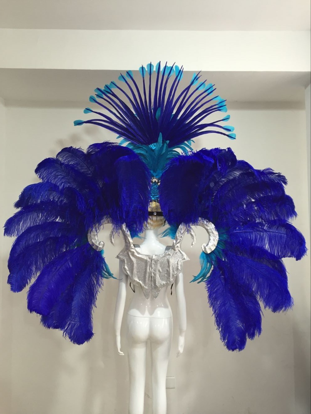 羽毛开场舞队舞台演出服饰 桑巴舞蹈服装 套装 鸵鸟毛背板 头饰