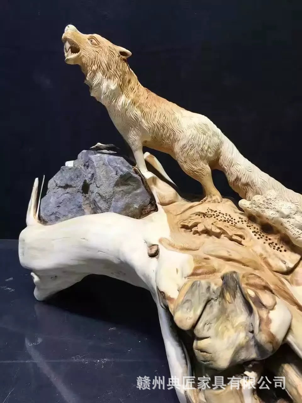 收藏艺术木雕工艺品 崖柏根雕摆件狼 虎 豹子 动物根雕制作视频