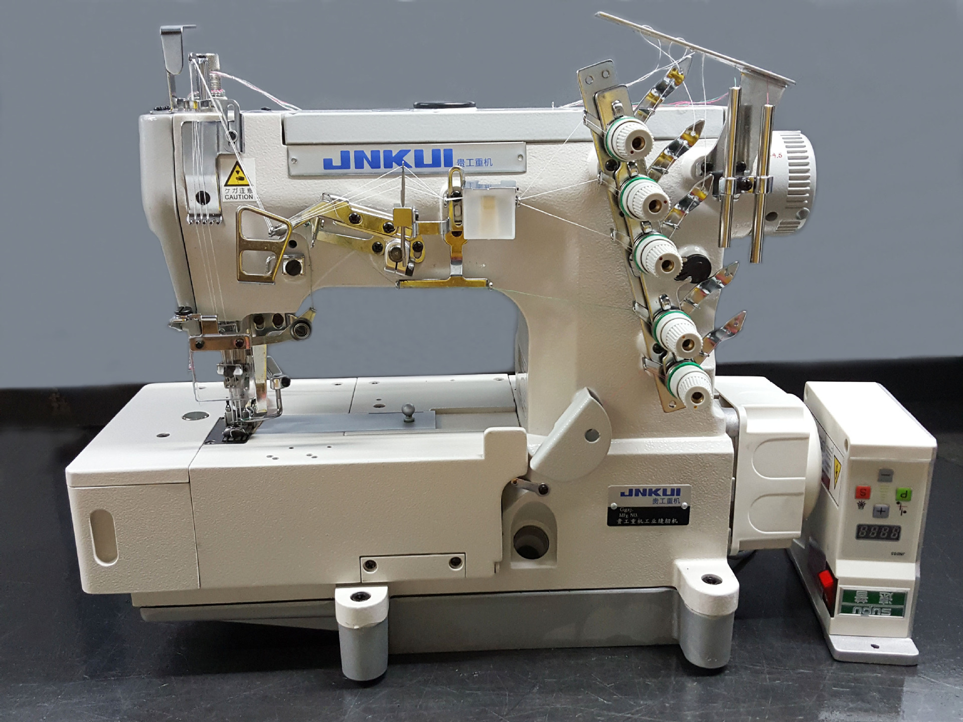500电脑直驱绷缝机 600三针五线砍车 工业缝纫机 批发