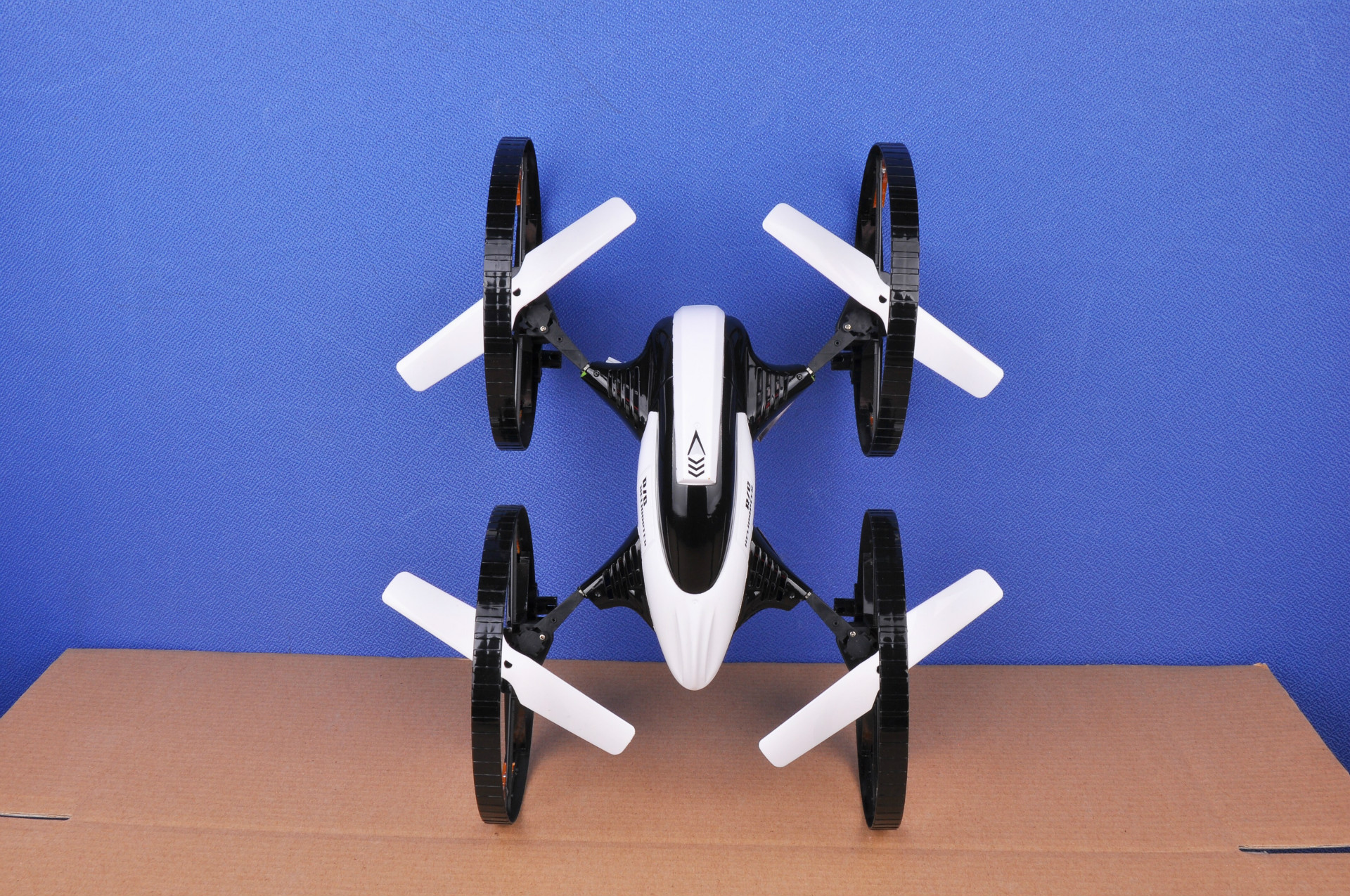 【四轴飞行器】价格,批发,供应商厂家 - 汕头市澄海区海友玩具商行