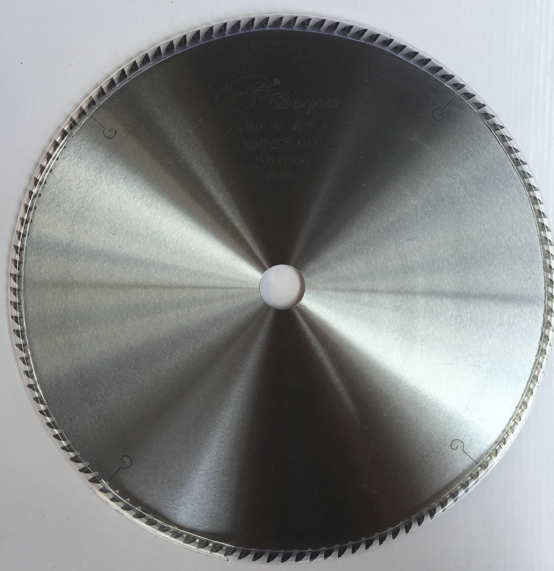 哪里有卖亚克力锯片 东莞智欣行刀具批发亚克力制品 相框切割锯片