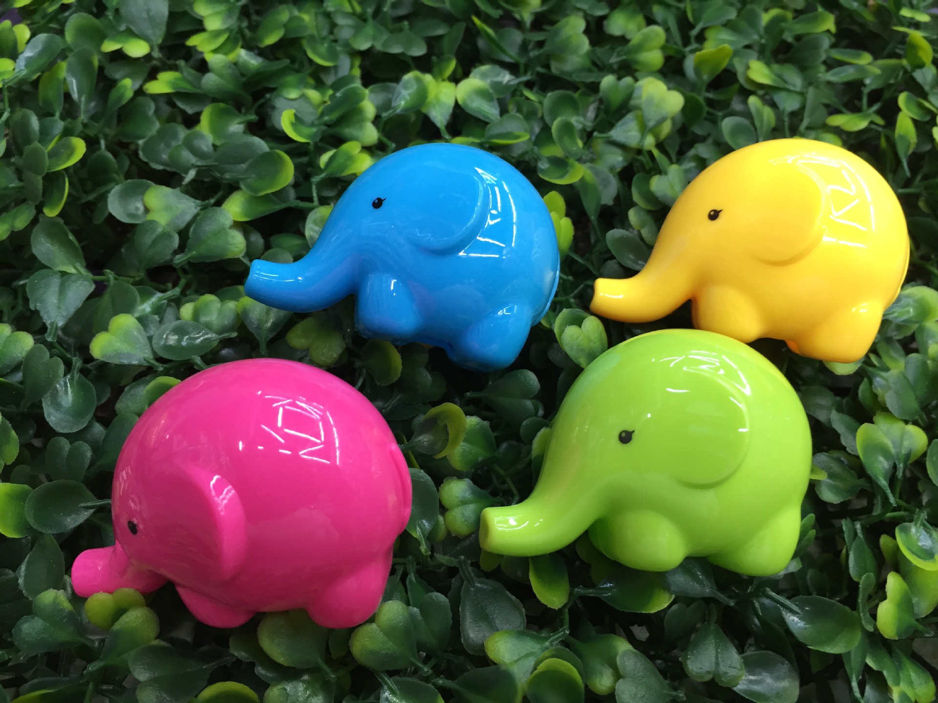 大象卷笔刀 卡通小象削笔器学生削笔刀批发