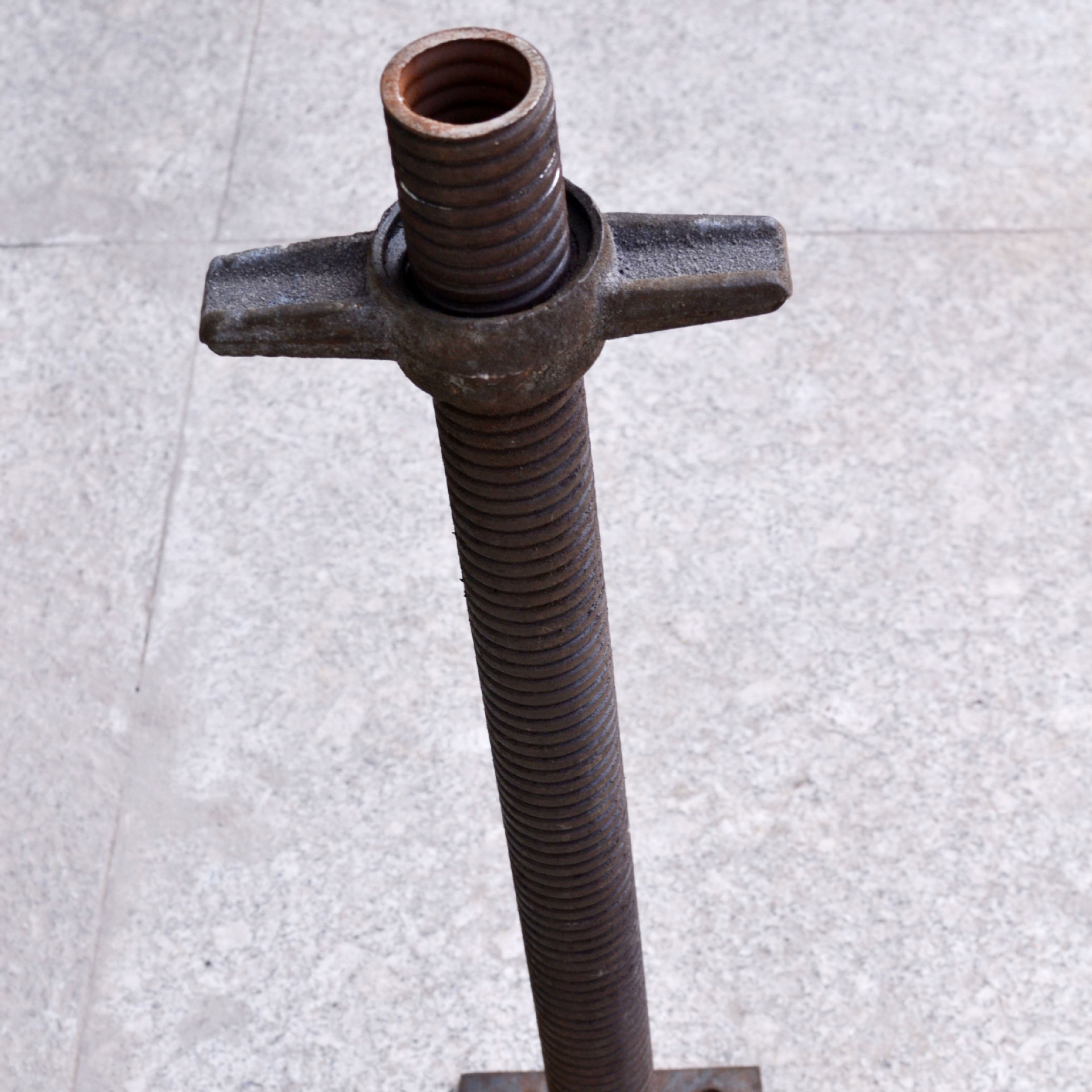 厂家定制供应建筑脚手架配件建筑调节丝杆丝杠建筑可调顶托