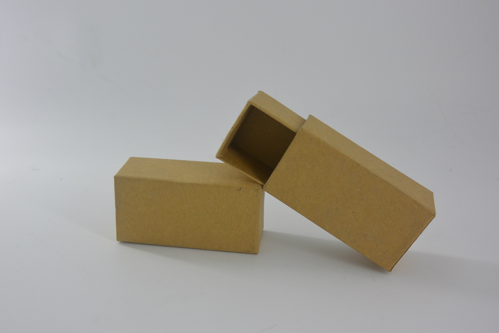 无印刷原色化妆品外用单支包装小卡盒