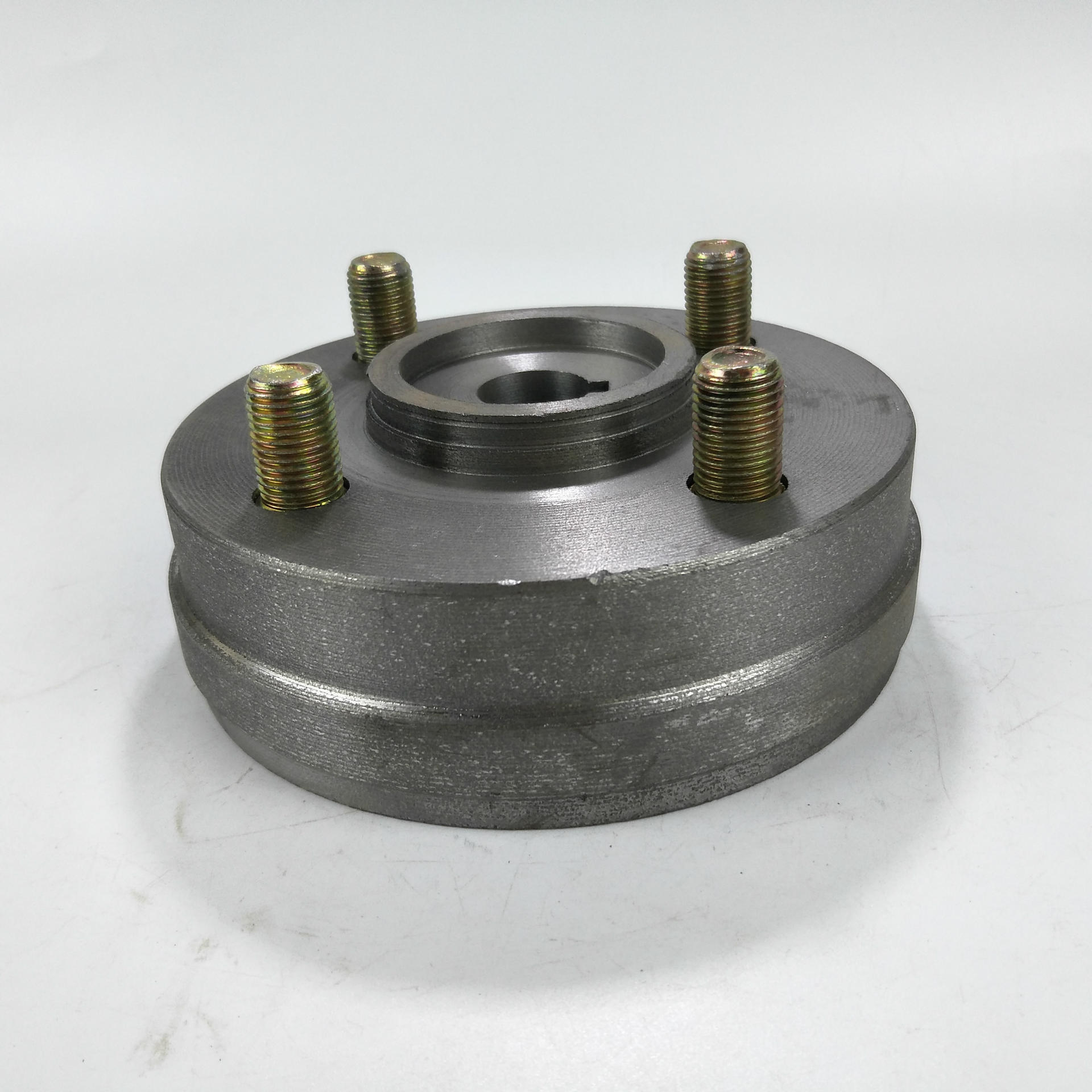 供应三轮车130铁锅 130刹车锅 锅子