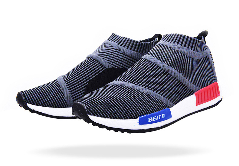 贝踏夏季轻便套脚鞋网面透气运动鞋男轻便旅