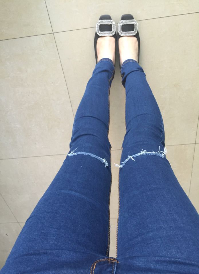 韩版紧身高腰学生牛仔女长裤秋季小脚长裤破洞显瘦铅笔裤批发代.