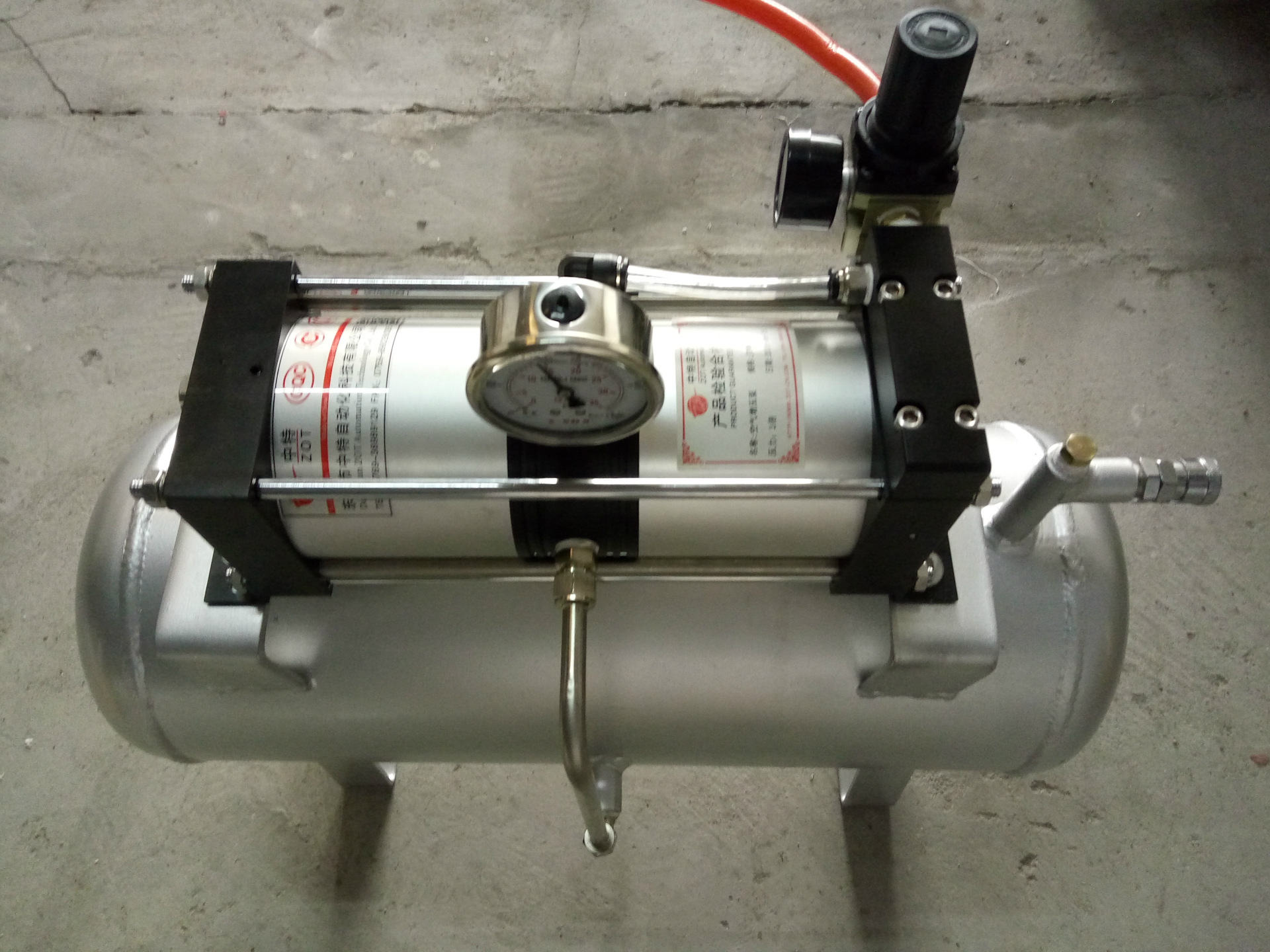 厂家供应jdwm02二倍空气增压泵 增压阀 自动增压泵 增压泵