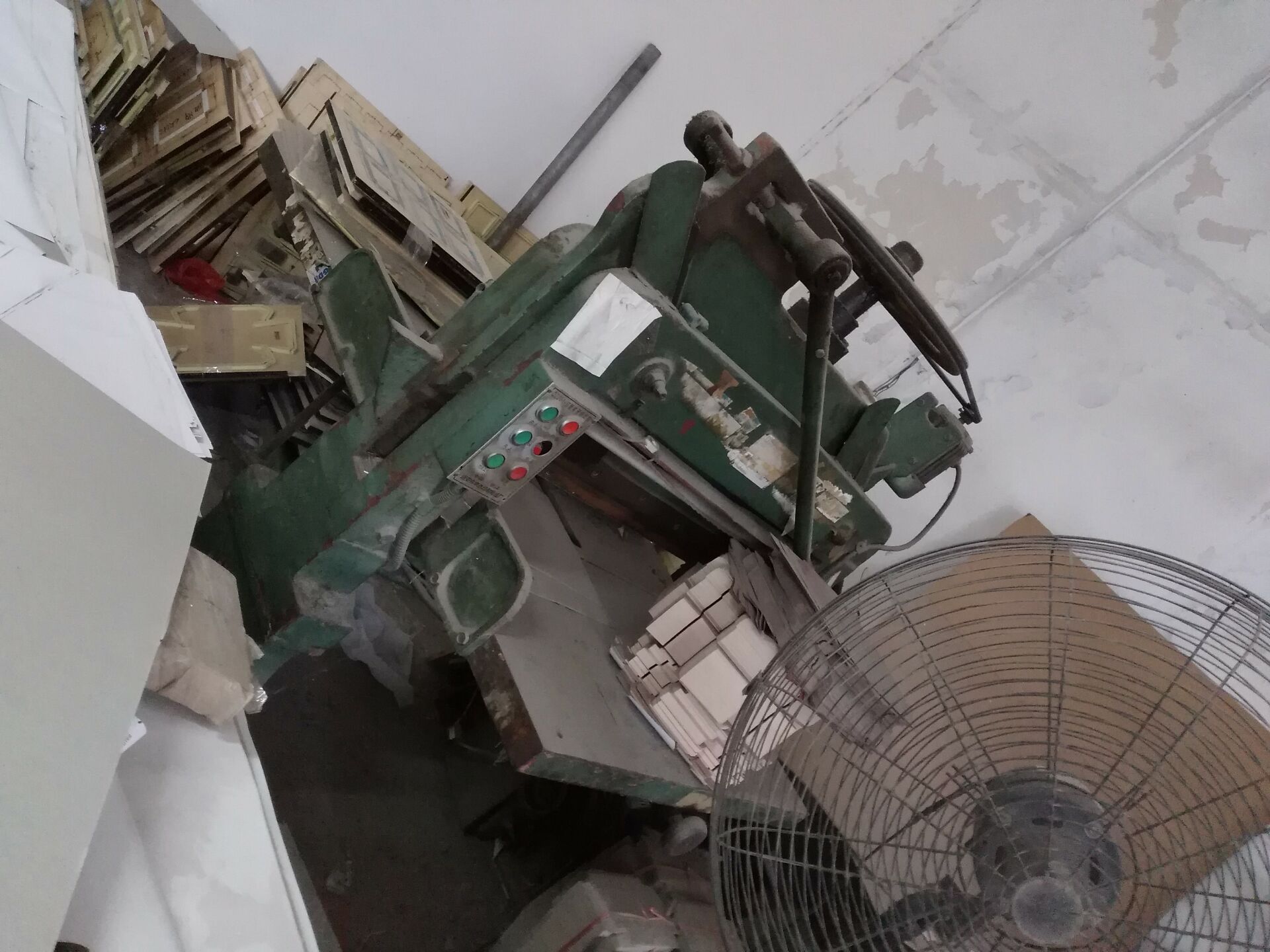 二手烫金机低价转让/厂家低价转让二手720mm四开烫金机