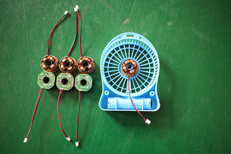 迷你充电风扇无刷电机 手持式风扇马达 18650锂电池风扇电机马达