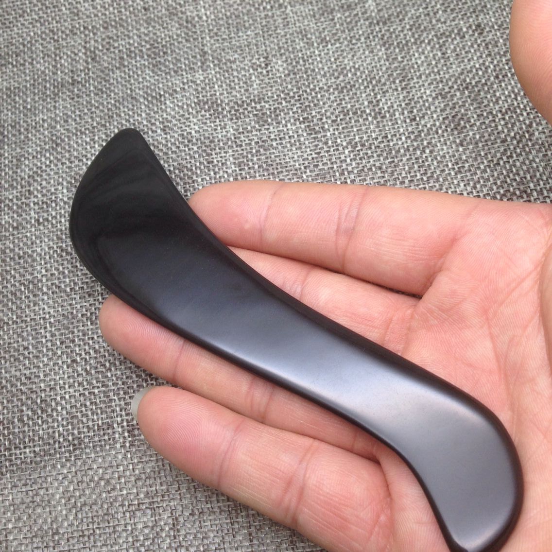厂家批发s型黑水牛角刮痧板 天然经络保