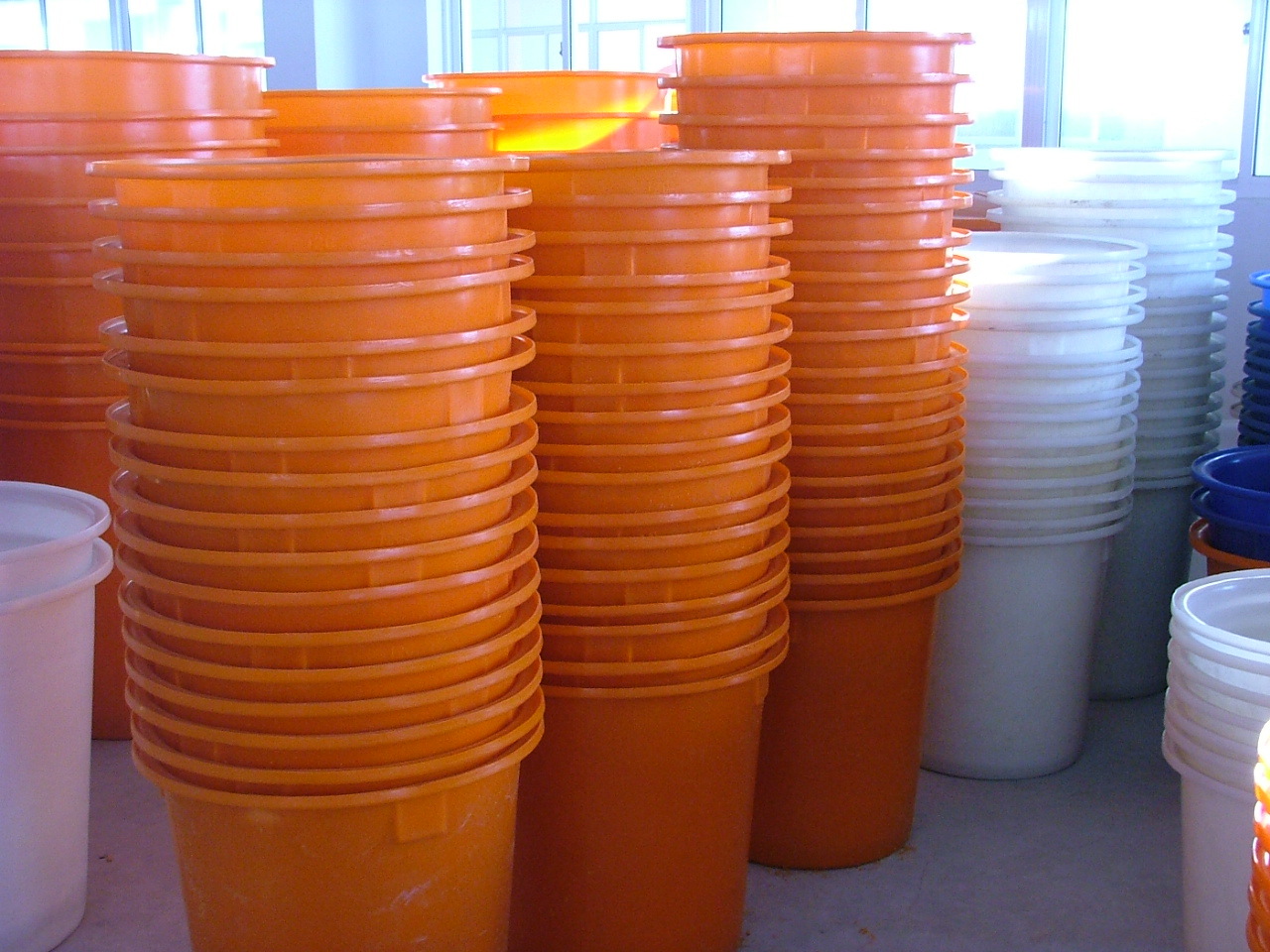 500升滚塑容器 500l塑料圆形桶 1000升圆形桶 加厚型山东产