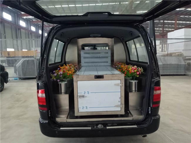 新款金杯格瑞斯殡仪车 民政殉葬车