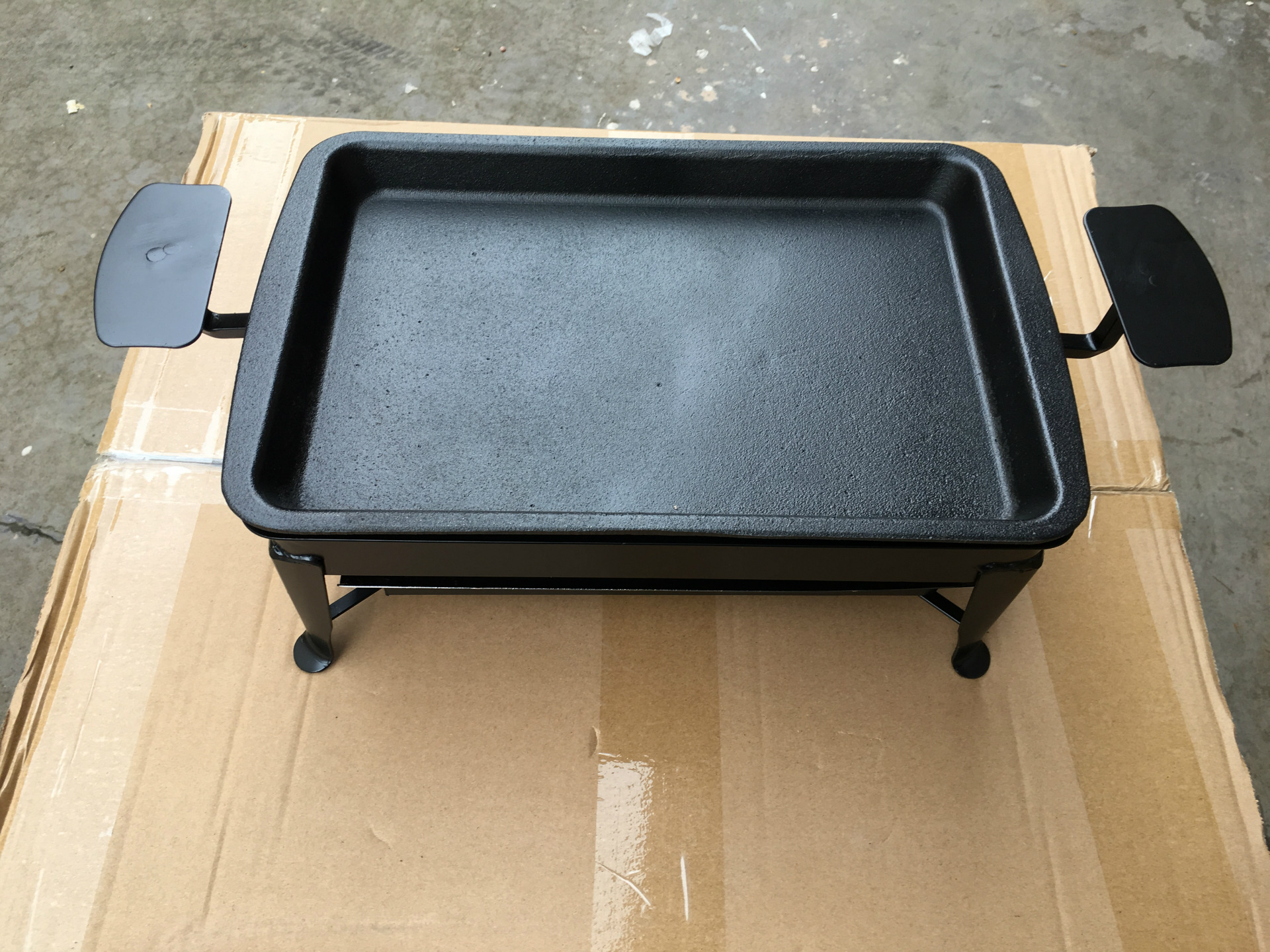 厂家直销诸葛烤鱼炉木炭烤鱼炉烤鱼架铸铁烤鱼炉