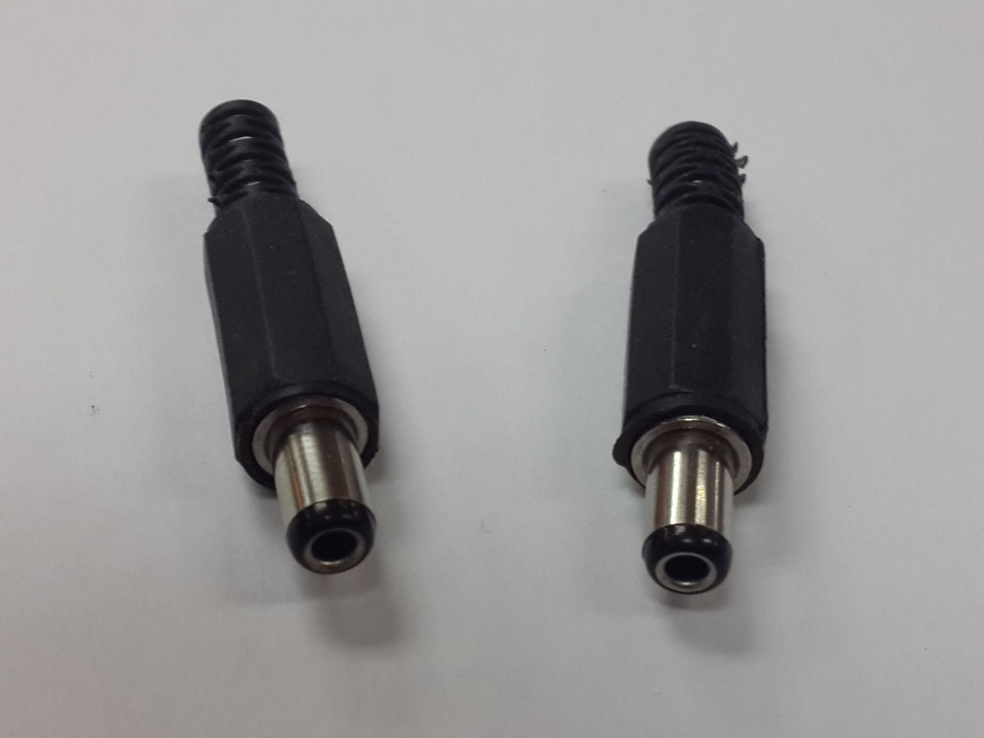 dc5.5*2.5充电插头/5.5*2.5电源插头/5525电源插头