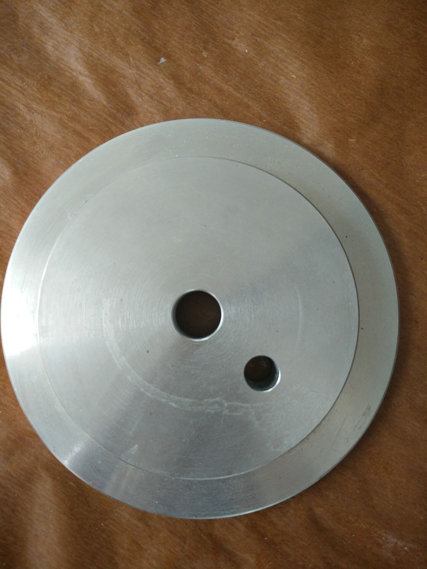 起重机械加工轴端盖