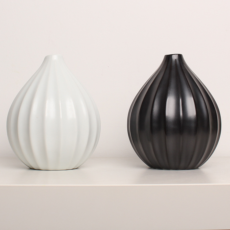 二等品宝齐莱简约现代陶瓷花瓶白色花器摆件创意家居工艺品