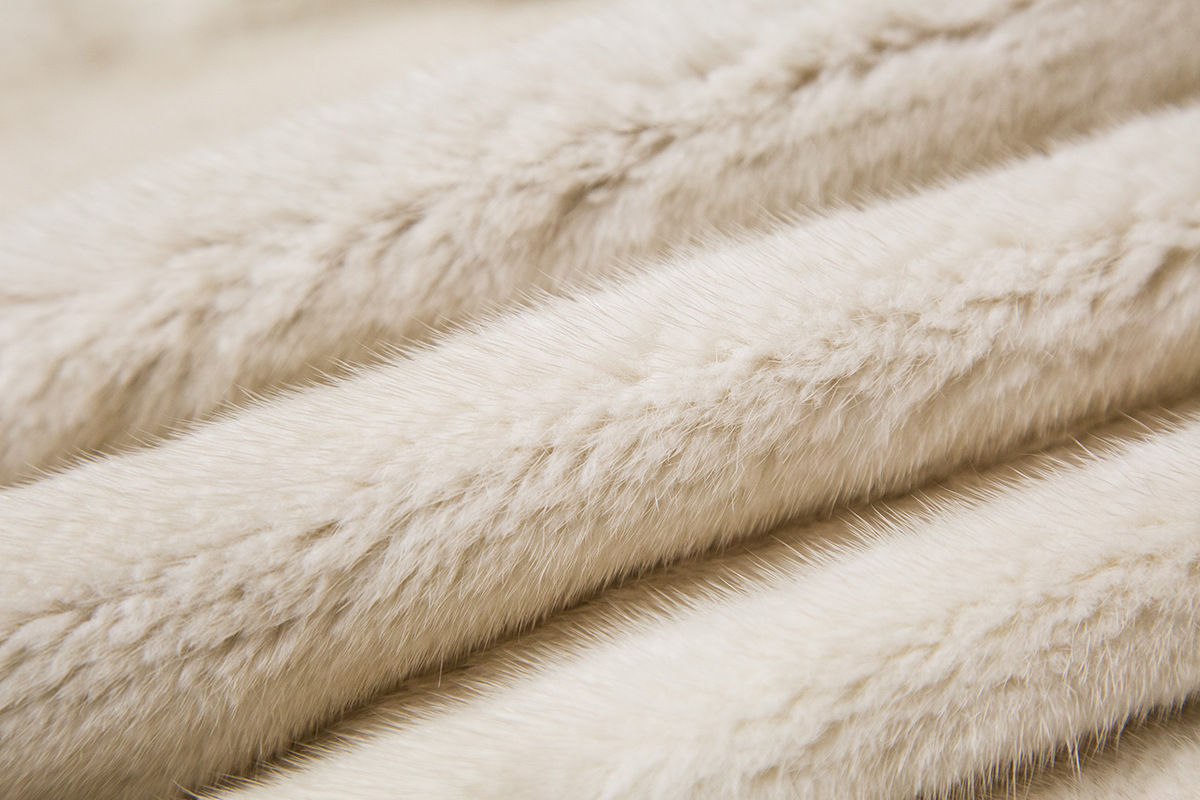 丹麦天鹅绒高品质整貂水貂中长款v领银蓝皮草外套貂皮大衣批发