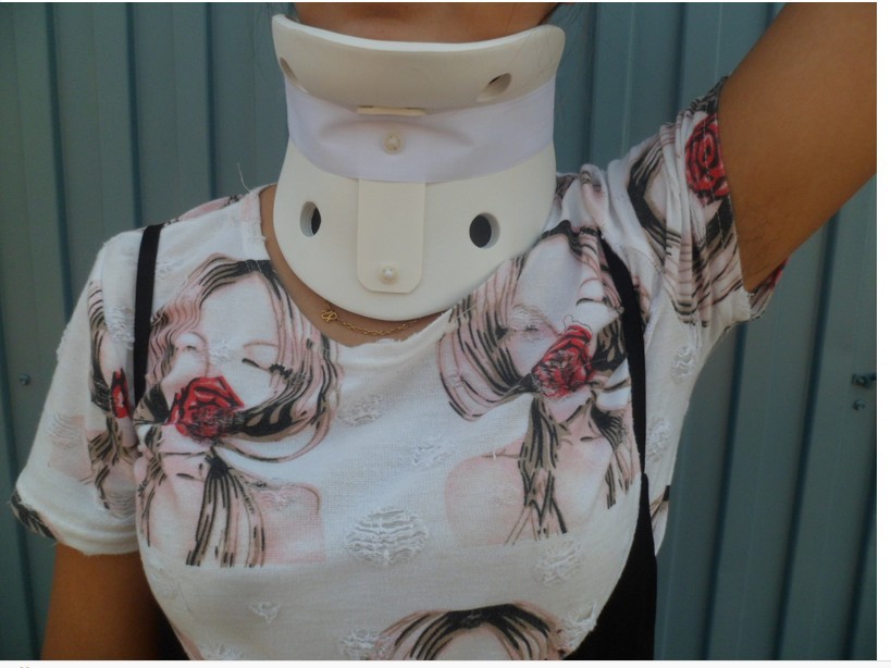 医用高分子颈托 颈围 护颈椎托 围领 颈椎固定器 斜颈