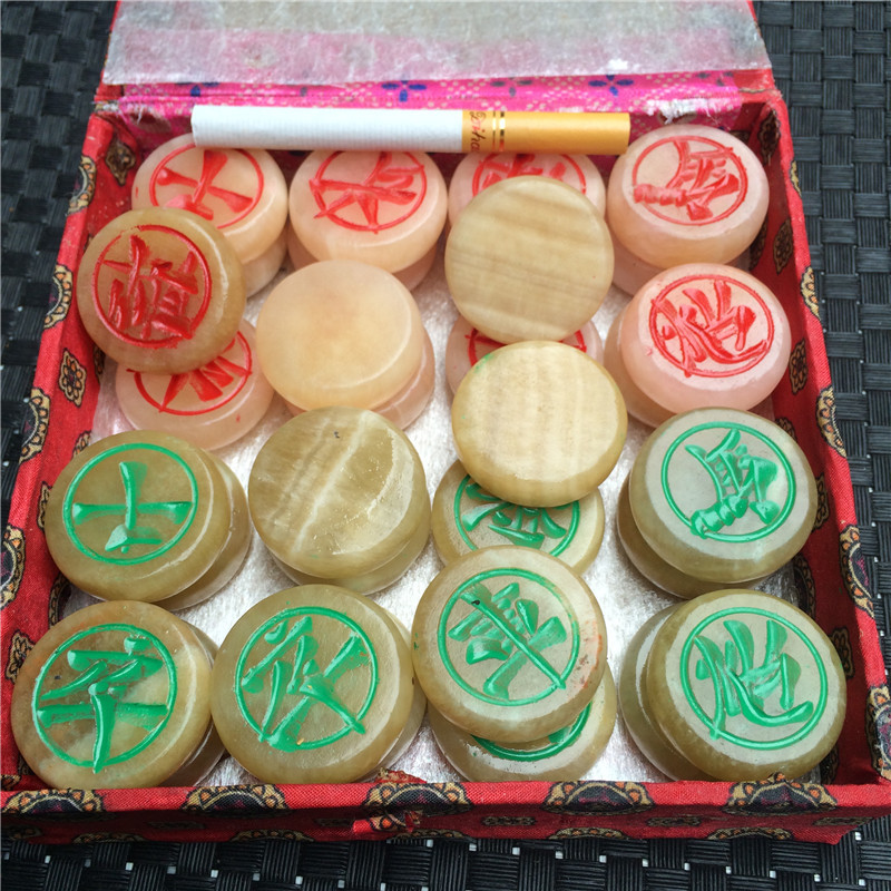 黄玉玉石象棋摆件米黄玉棋大号中国象棋老人礼物