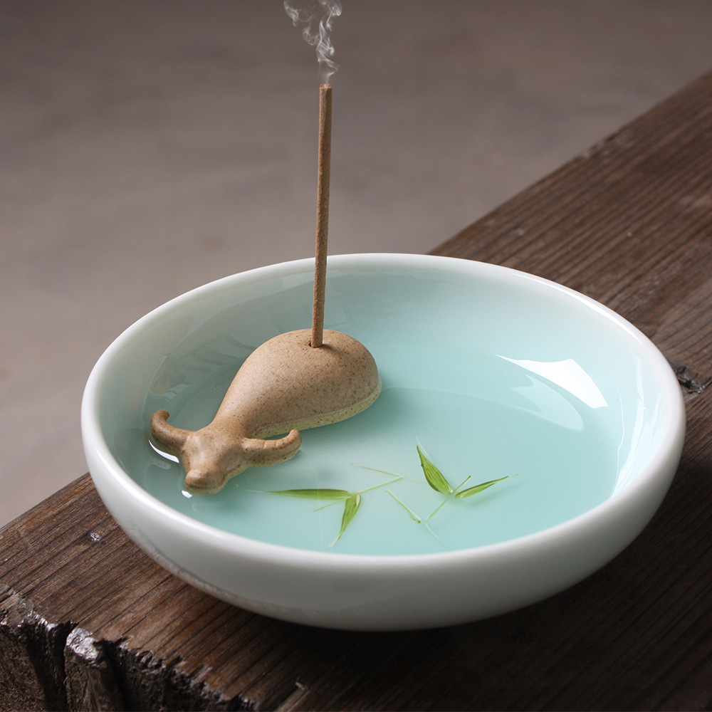 景德镇陶瓷陶瓷香插 3d手绘仿树叶小水牛香插 创意手工艺术香器