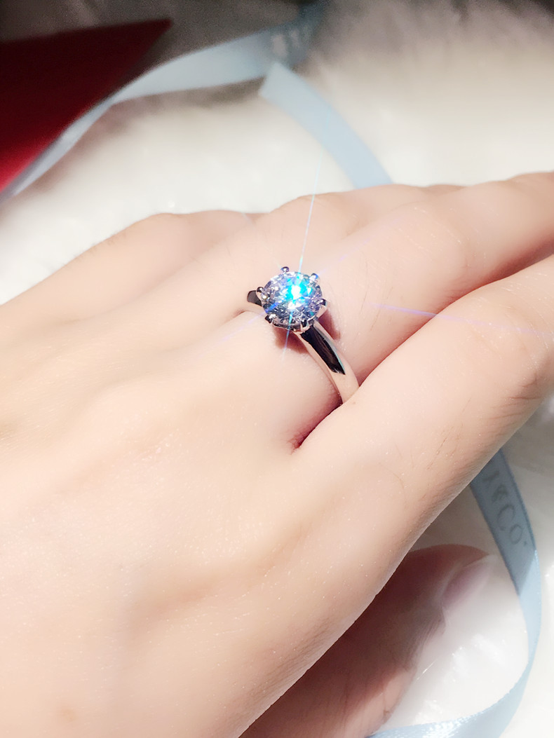 金镏金珠宝 经典纯银六爪戒指 925国标纯银sona钻 婚.