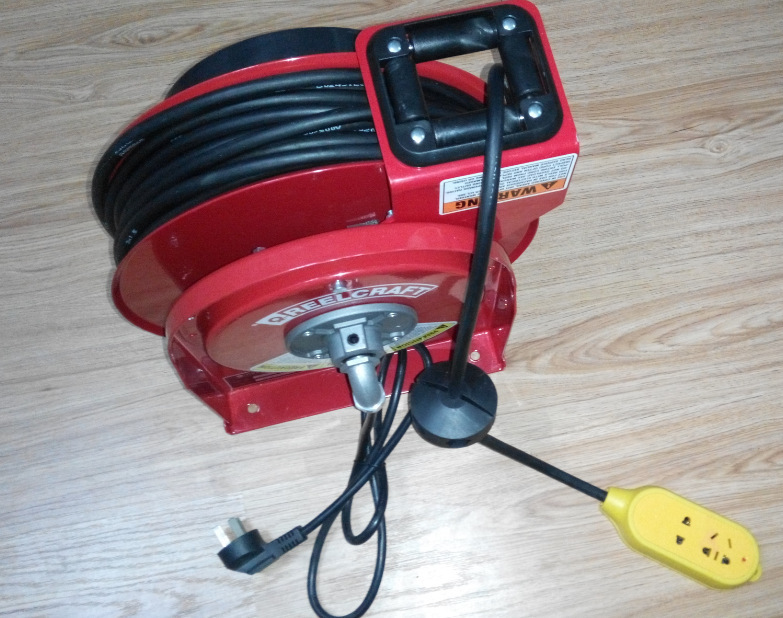 通电用金属自动卷线器,金属盘线器,自动电缆卷轴,电线卷盘