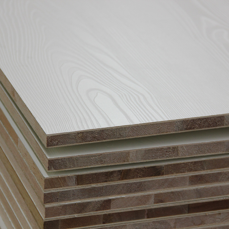 直销家具板 多层生态板 暖白大浮雕 临沂马六甲生态板厂家批发