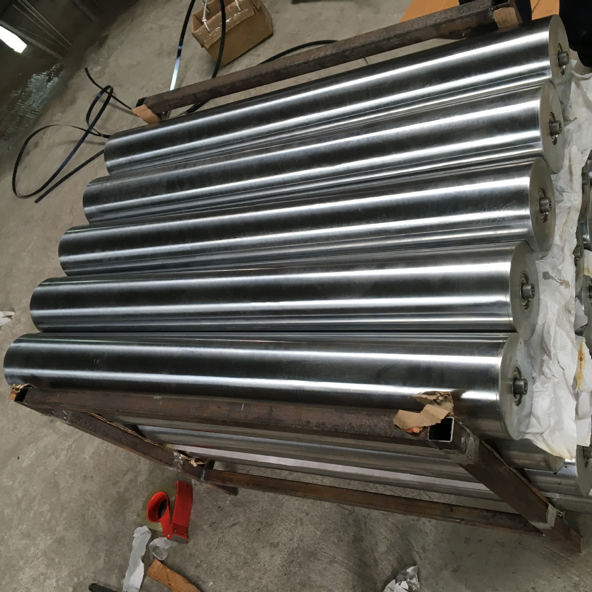 辊筒厂家 输送辊轮 车制辊筒 辊筒加工 重型滚筒 物流 定制 滚筒