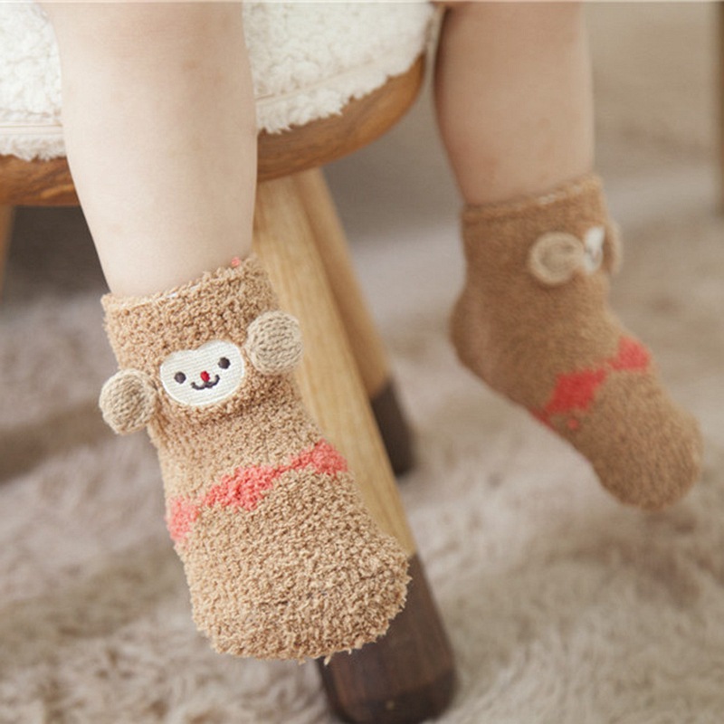 Japanese Style Silicone Non-Slip Coral Fleece Cartoon Three-Dimensional Embroidery Kid's Socks Gift Box Socks Room Socks