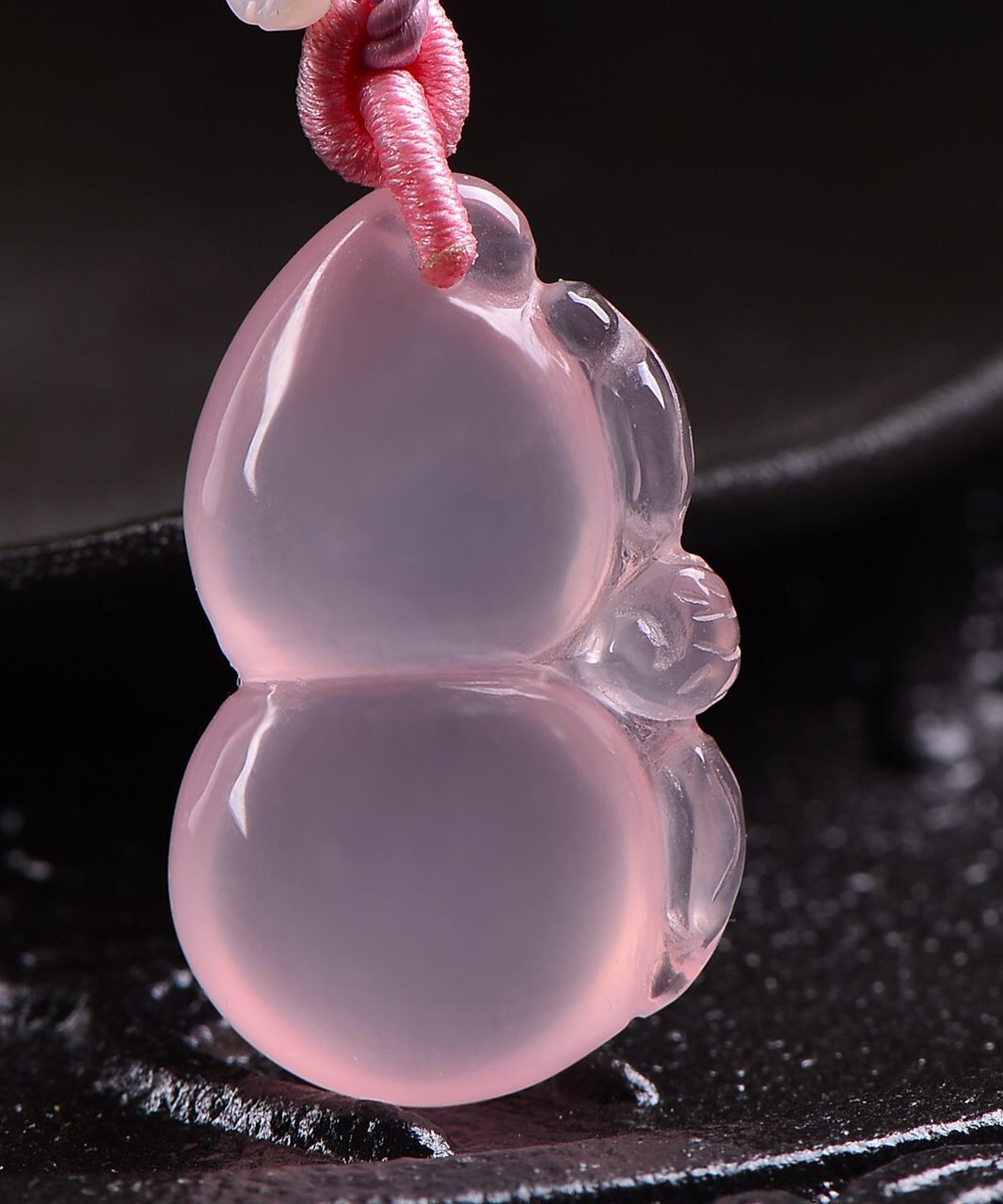 厂家直销天然粉水晶蝙蝠葫芦吊坠项链毛衣链饰品