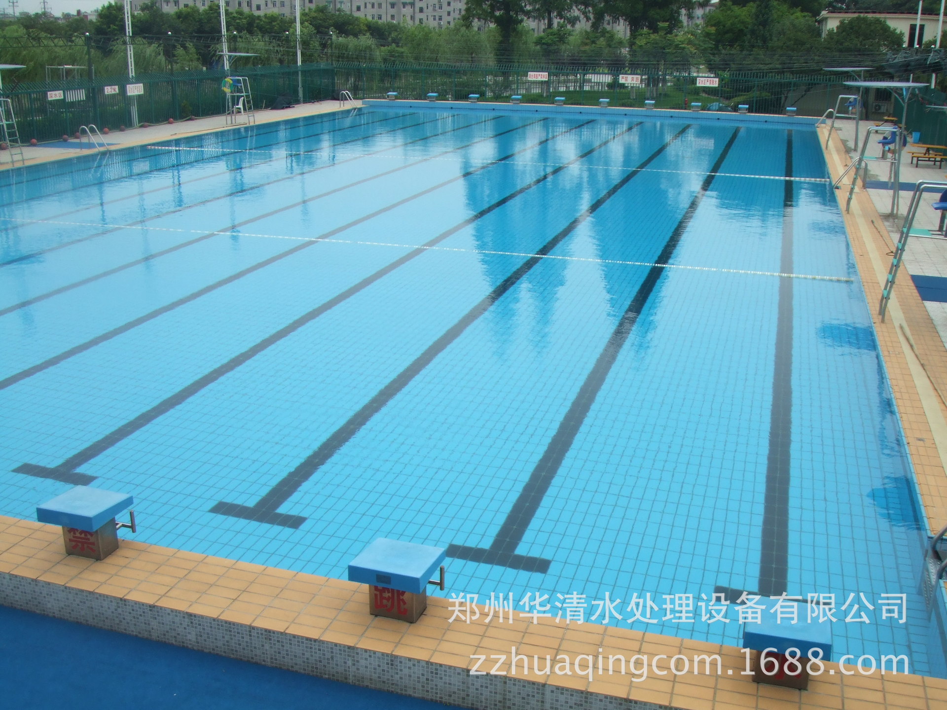 自动吸污机 游泳馆水上乐园吸污机 吸污机制造厂家 泳池吸污机