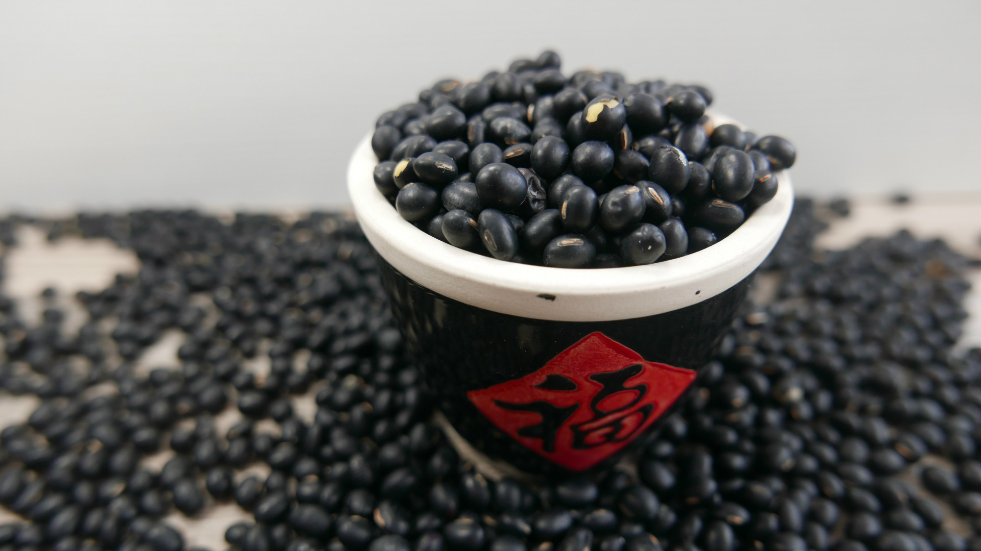 【阿里巴巴**】 手选 大黑豆(7mm左右)