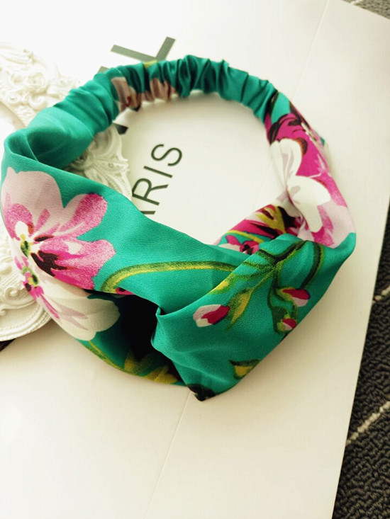 日韩新款碎花发带 韩国发饰复古波西米亚绸缎印花头巾发带头饰