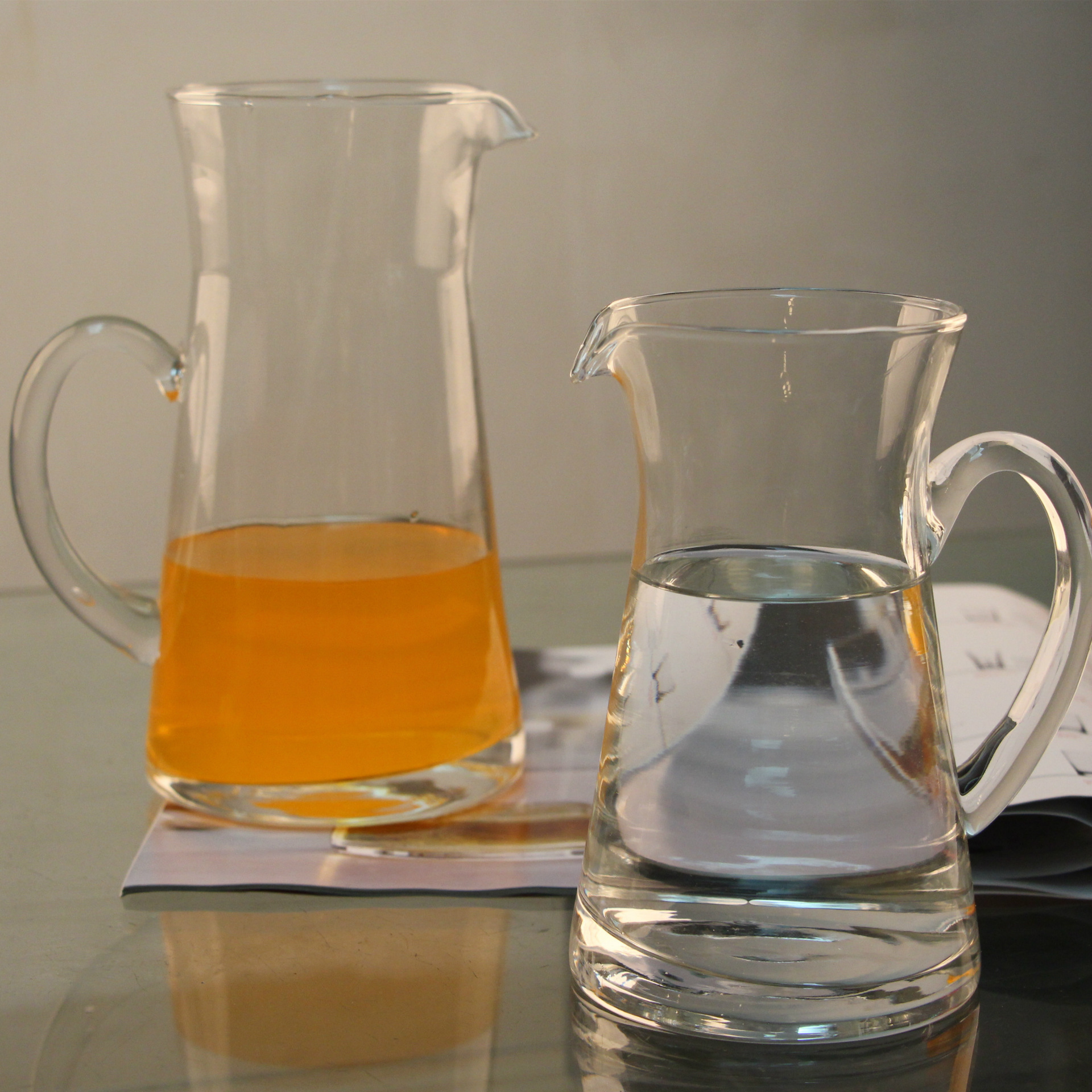 玻璃分酒壶 大容量啤酒扎壶 带把果汁壶 大容量醒酒器 小扎壶弓壶