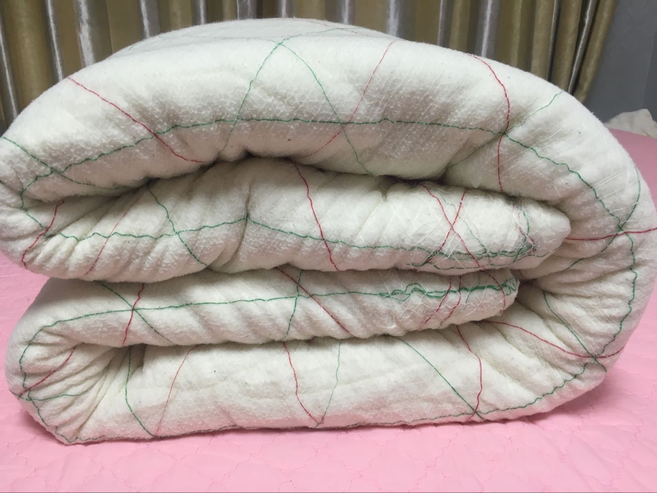 学生手工棉絮棉花被厂家批发优质有网被芯冬季新疆纯棉棉被棉花胎